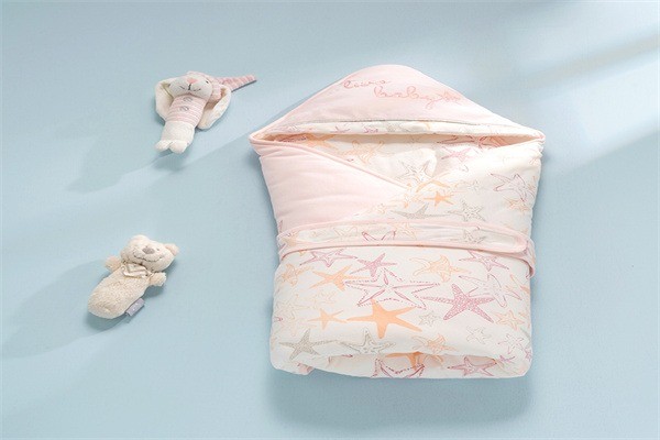 堡婴宝婴儿抱被